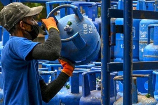 லிட்ரோ நிறுவனத்திற்கு புதிய காலியான எரிவாயு சிலிண்டர்கள்! | Cabinet Has Approved To Empty Cylinders Litro லிட்ரோ நிறுவனத்திற்கு புதிய காலியான எரிவாயு சிலிண்டர்கள்! | Cabinet Has Approved To Empty Cylinders Litro