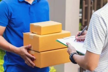 வெளிநாடுகளில் இருந்து இலங்கைக்கு வந்த மர்ம பொதிகள்