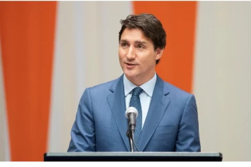 கனடிய பிரதமர் பதவி விலக வேண்டுமென ஆளும் கட்சி உறுப்பினர்கள் கோரிக்கை