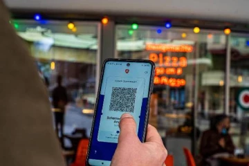 சுவிஸில் அமோகமாக விற்பனையாகும் போலி கொரோனா சான்றிதழ்