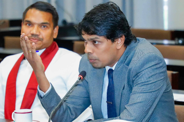 அர்ச்சுனா மீது அதிக அக்கறைக் கொள்ளும் தெற்கின் சிங்கள மக்கள்! | Sinhalese Most Worried About Archuna அர்ச்சுனா மீது அதிக அக்கறைக் கொள்ளும் தெற்கின் சிங்கள மக்கள்! | Sinhalese Most Worried About Archuna