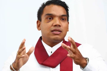 வீழ்ச்சியை பகிரங்கமாக ஏற்றது ராஜபக்ச தரப்பு: செய்திகளின் தொகுப்பு(Videos)