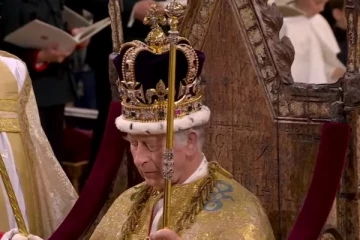 70 ஆண்டுகளுக்கு பின் முடிசூடிய மன்னர் 3-ம் சார்லஸ் - விழாக்கோலம் பூண்ட லண்டன்!