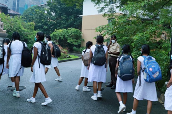 காலி மாவட்ட பாடசாலைகளுக்கு விடுமுறை | Holidays For Galle District Schools