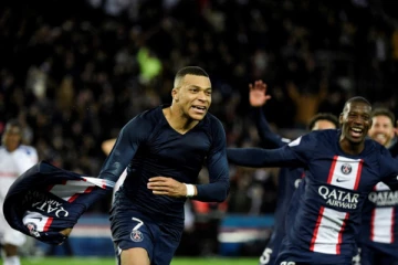 கடைசி நொடிகளில் வெற்றி கோல் அடித்த எம்பாப்பே! ரசிகர்கள் ஆர்ப்பரிப்பில் அதிர்ந்த மைதானம்