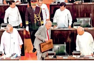 இந்த ஆண்டில் வரவு செலவுத் திட்டம் இல்லை