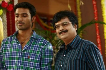 கர்ணன் படம் குறித்து கிண்டலாக பதிவிட்ட நடிகர் விவேக், என்ன கூறியுள்ளார் பாருங்க