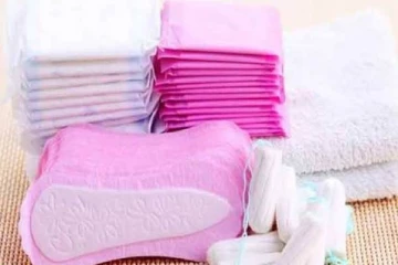 மஞ்சள், வேம்பில் சானிட்டரி நாப்கின்: பெண்களுக்கு ஓர் இனிப்பான தகவல்