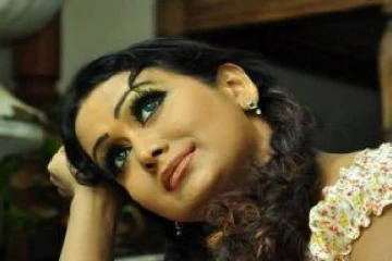 சிங்கள நடிகை அனுஷா தமயந்தி குற்றப்புலனாய்வு துறையில் முறைப்பாடு