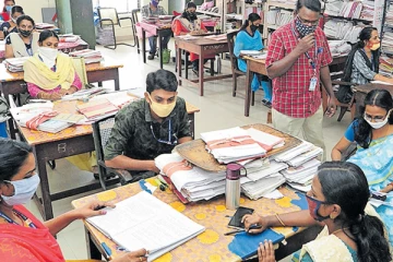 அடுத்த ஆண்டில் அரசாங்க உத்தியோகத்தர்களுக்கு காத்திருக்கும் அதிர்ச்சி?