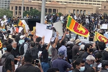 හදිසියේම ගෝඨාගෝගම අරගලකරුවන්ටත් පොලීසියෙන් කැදවීමක්..