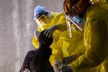 வெளிநாடுகளை போல் இலங்கையிலும் தனிமைப்படுத்தல் நடவடிக்கையில் மாற்றம்