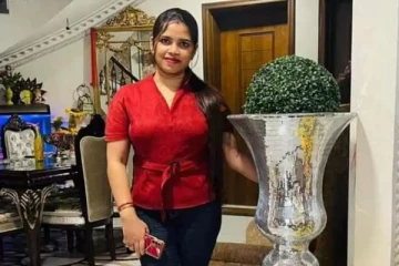 25 அரசியல் தலைவர்கள்.. ஒடிசா அரசியலுக்கு ஆட்டம் காட்டிய இளம்பெண் - பகீர் சம்பவம்