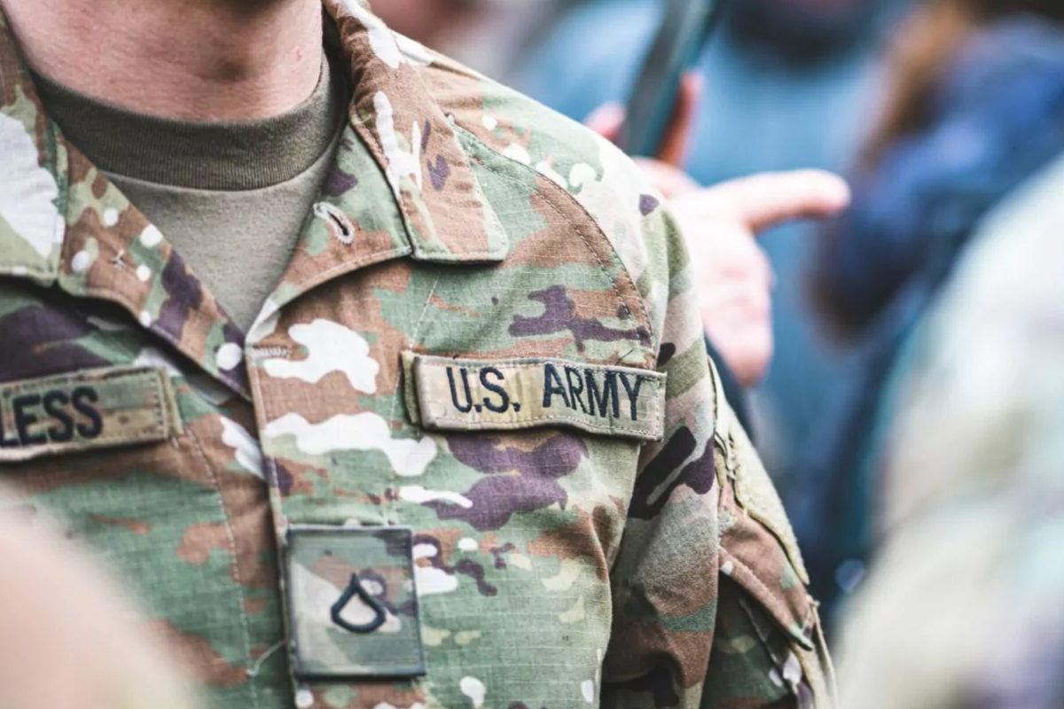 ஹோர்முஸ் நீரிணையில் உள்ள அமெரிக்க கப்பல்கள் மூழ்கடிக்கப்படும் : எச்சரிக்கும் ஈரான் | We Will Sink Us Ships Iran Supreme Leader Adviser