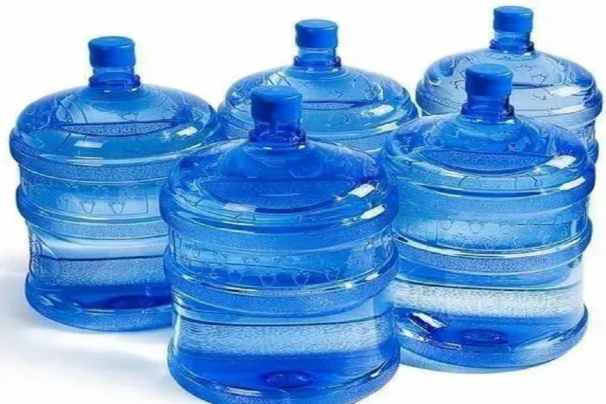 போலியான SLS முத்திரை ; 8,500 குடிநீர்ப் போத்தல்கள் பறிமுதல் | Fake Sls Mark 8 500 Water Bottles Seized