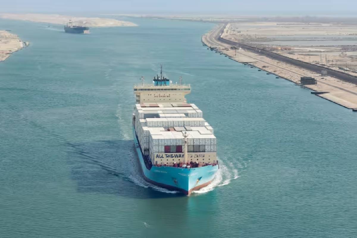 மத்திய கிழக்கில் பதற்றம்: வளைகுடா நாடுகளுக்கான சரக்கு முன்பதிவுகளை நிறுத்தியது 