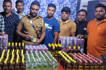 யாழில் சட்டவிரோத மதுபானத்துடன் ஒருவர் கைது(Photo)