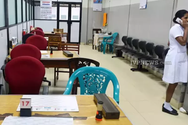 மரத்தில் கட்டி வைக்கப்பட்டிருந்த நிலையில் 10 வயது சிறுமி மீட்பு | A 10 Year Old Girl Was Rescued