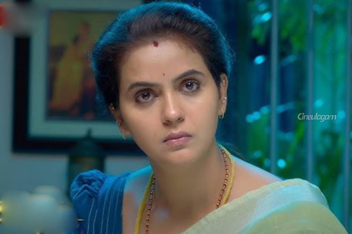 கயல் சீரியல் நடிகை தனது வீட்டில் தூக்குப்போட்டு தற்கொலை... அதிர்ச்சி செய்தி | Serial Actress Subashini Died By Suicide