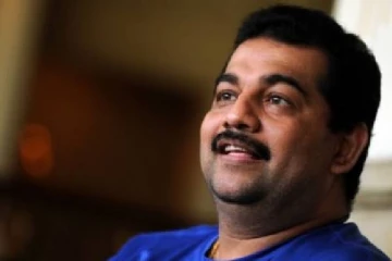 இலங்கைப் பிரதமர் மஹிந்தவின் மருத்துவரை பலியெடுத்த கொரோனா!