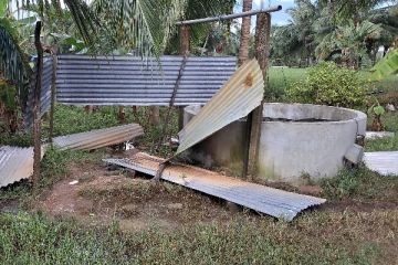 வெள்ளத்தில் பாதிக்கப்பட்ட மக்கள் இயல்பு வாழ்க்கைக்கு திரும்பியும் மீண்டும் மீள முடியாத நிலை