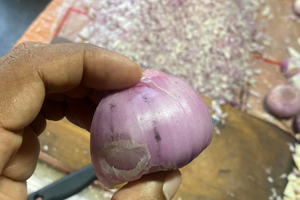 அம்பாறையிலுள்ள உணவகங்களில் திடீர் பரிசோதனை | A Surprise Inspection At Ampara Restaurants அம்பாறையிலுள்ள உணவகங்களில் திடீர் பரிசோதனை | A Surprise Inspection At Ampara Restaurants