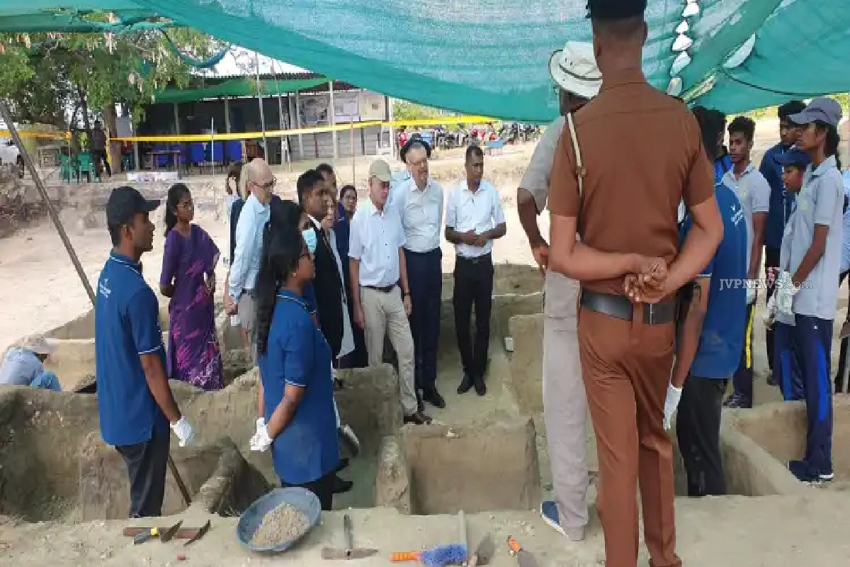 யாழ் செம்மணியில் ஐரோப்பிய ஒன்றிய சிறப்புப் பிரதிநிதிகள் | European Union Representatives At Jaffna Semmani