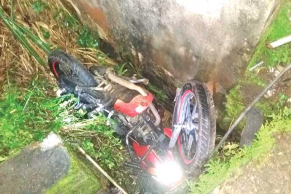 புது வருடத்தில் குடும்பஸ்தருக்கு நேர்ந்த துயரம் - ஐபிசி தமிழ்