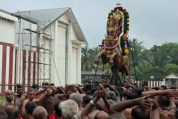 யாழில் விசேட ஆலயங்களில் பக்தர்கள் சூழ மானம்பூத் திருவிழா