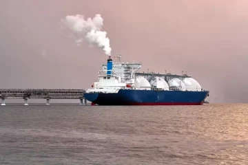 ඉන්දියාව මේ ලැහැස්තිය තෙල් නොගෙන රුසියාවේ කනෙන් රින්ගීමටද?