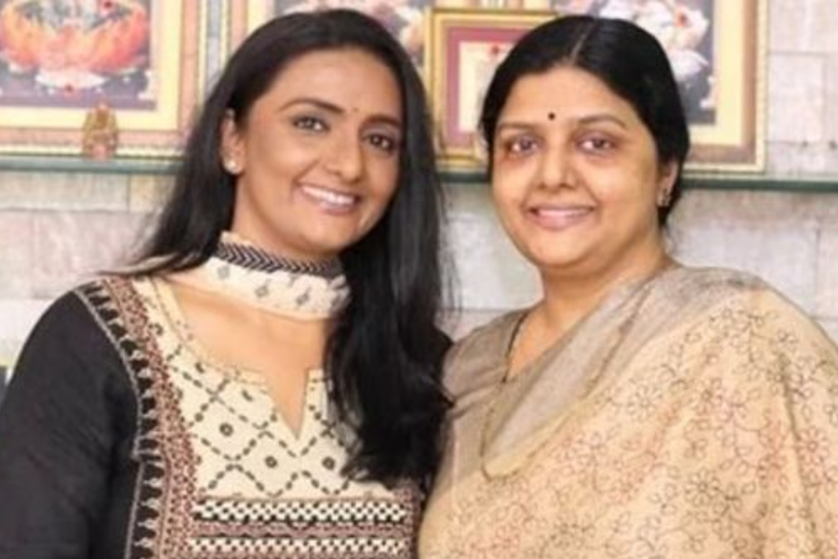 நடிகை பானுப்ரியாவின் வீட்டில் ஏற்பட்ட மரணம்.. துயரத்தில் குடும்பத்தினர் | Bhanupriya Shanthi Priya Mother Passes Away