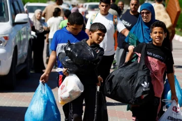 வெடிக்கும் இஸ்ரேல்-ஹமாஸ் போர்: காசாவில் இருந்து வெளியேறிய 10 லட்சம் மக்கள்