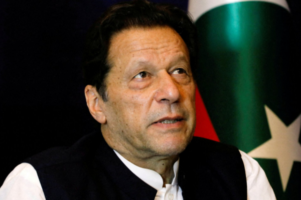 இம்ரான்கான் உயிருக்கு ஆபத்து! வெளியான பரபரப்பு அறிக்கை.. | Imran Khan From Rawalpindi Jail Confined In Cage