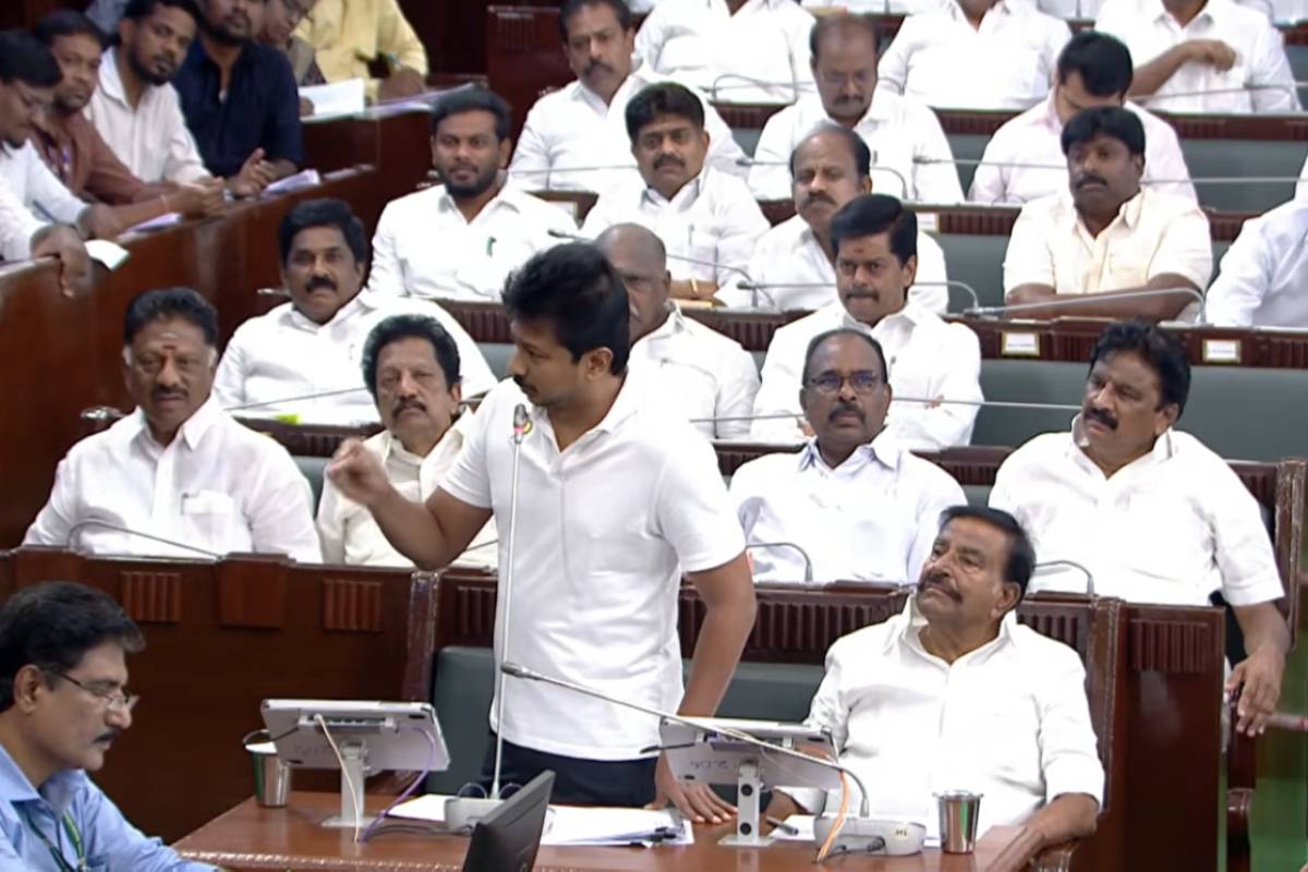 ஜோசியம் பார்த்து மஞ்சள் துண்டு போட்டதெல்லாம் தமிழ்நாடு பார்த்துள்ளது - அமைச்சர் நிர்மல் குமார் | Ctr Nirmal Kumar About Yellow Bandana By Astro ஜோசியம் பார்த்து மஞ்சள் துண்டு போட்டதெல்லாம் தமிழ்நாடு பார்த்துள்ளது - அமைச்சர் நிர்மல் குமார் | Ctr Nirmal Kumar About Yellow Bandana By Astro