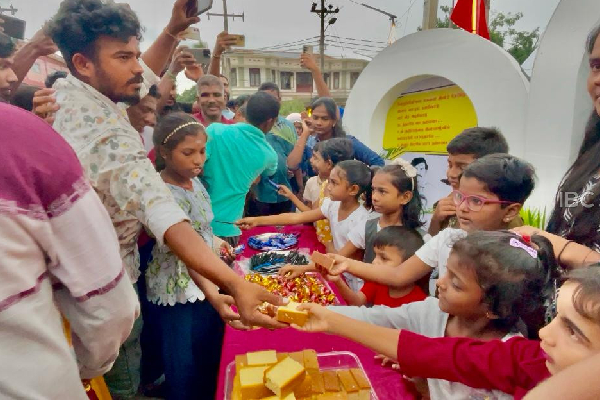 வடக்கில் மாவீரர் நாள் அனுஷ்டிப்பு அரசின் இயலாமையை காட்டுகின்றது: சரத் வீரசேகர | Maveerar Ninaivu Thinam Sarath Weerasekara