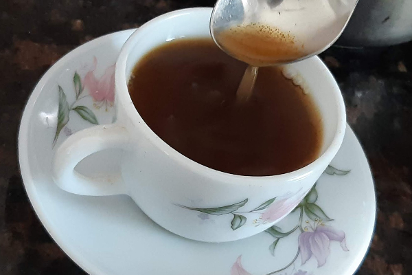 இருமி இருமி குரலே மாறிப்போச்சா?  5 நொடியில் இருமலுக்கு மருந்து..சுக்கு மல்லி காபியை இப்படி போட்டு குடிங்க! | Sukku Malli Coffee