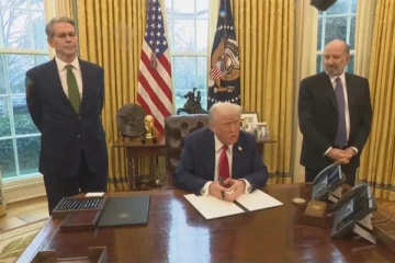 வரி விதிப்பை தற்காலிகமாக நிறுத்திய ட்ரம்ப்: கனேடிய மாகாணம் ஒன்றின் முடிவு