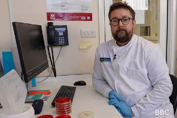 தேம்ஸ் நதியில் பயங்கர கிருமிகள்: ஆய்வாளர்கள் எச்சரிக்கை | Antibiotic Resistant Bacteria Found Thames River தேம்ஸ் நதியில் பயங்கர கிருமிகள்: ஆய்வாளர்கள் எச்சரிக்கை | Antibiotic Resistant Bacteria Found Thames River