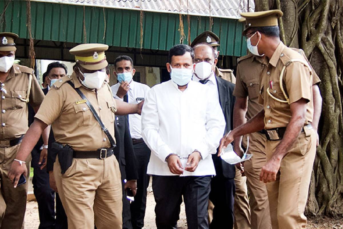 சஹ்ரானைக் கண்டதுமில்லை பேசியதுமில்லை : குற்றச்சாட்டை நிராகரித்த ரிசாட் | Easter Attack Sri Lanka Rishad Mp Statement சஹ்ரானைக் கண்டதுமில்லை பேசியதுமில்லை : குற்றச்சாட்டை நிராகரித்த ரிசாட் | Easter Attack Sri Lanka Rishad Mp Statement