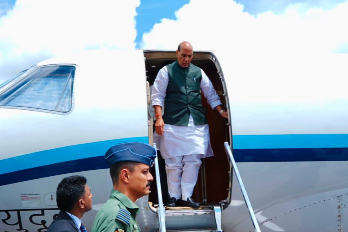 இன்று இலங்கை வரும் இந்தியப் பாதுகாப்பு அமைச்சர் ராஜ்நாத் சிங் | Indian Defence Minister Arrives In Sri Lanka Today