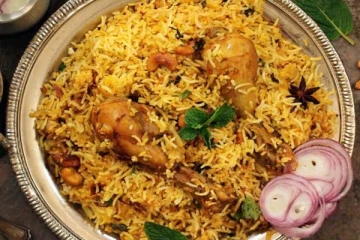 சிக்கன் சாப்பிட்ட சிறுமி உயிரிழப்பு: கடை உரிமையாளர் கைது