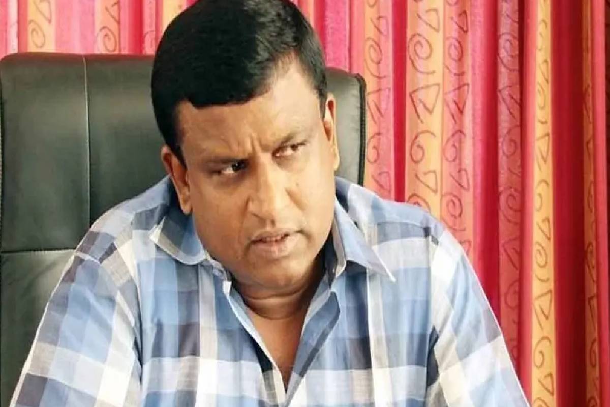 பம்பலப்பிட்டி அடுக்குமாடி குடியிருப்பில் சடலமாக மீட்கப்பட்ட முன்னாள் மேயர் | Former Hambantota Mayor Eraj Fernando Death