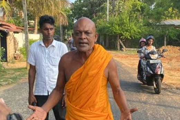 பௌத்த மயானத்தில் கழிவுப் பொருட்களை வீசியவர் கம்பி எண்ணுகிறார்! | Person Threw Waste Matter In The Buddhist Smedry