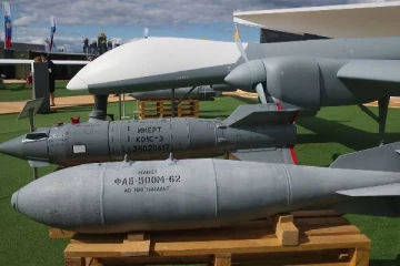 பேரழிவை ஏற்படுத்தும் Glide வெடிகுண்டுகளைத் தயாரித்துக் குவிக்கும் ரஷ்யா