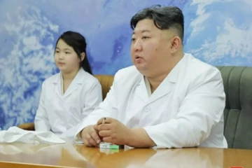 மோசமாகும் உடல்நிலை: மகளை பதவியில் அமர்த்த கிம் ஜாங் உன் திட்டம்