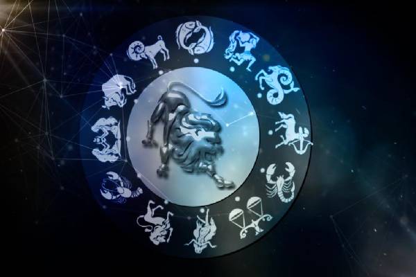 ஹிட்லர் போல் சர்வாதிகாரிகளாகவே பிறப்பெடுத்த 3 ராசியினர்... யார் யார்ன்னு தெரியுமா? | Which Zodiac Signs Are Most Narcissistic