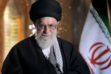 ஈரானில் ஆட்சி மாற்றமா? - காமெனி கொல்லப்பட்டால் அடுத்த தலைவராக யாருக்கெல்லாம் வாய்ப்பு?