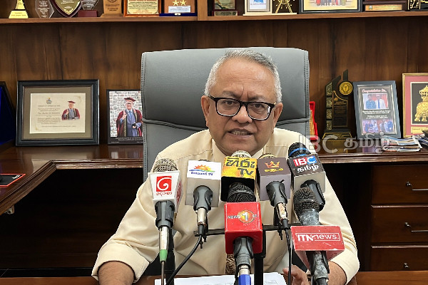 கிழக்கில் மக்களுக்கு வழங்கப்பட்ட 25,000 ரூபாய் கொடுப்பனவு : ஆளுநர் அறிவிப்பு | 25000 Rs Allowance Given To People In The Eastern கிழக்கில் மக்களுக்கு வழங்கப்பட்ட 25,000 ரூபாய் கொடுப்பனவு : ஆளுநர் அறிவிப்பு | 25000 Rs Allowance Given To People In The Eastern