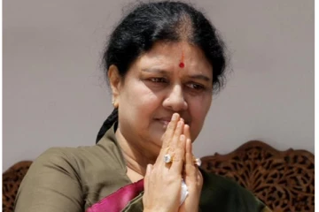 அதிமுகவின் பிளவுக்கு திமுக தான் காரணம் - சசிகலா பரபரப்பு குற்றச்சாட்டு