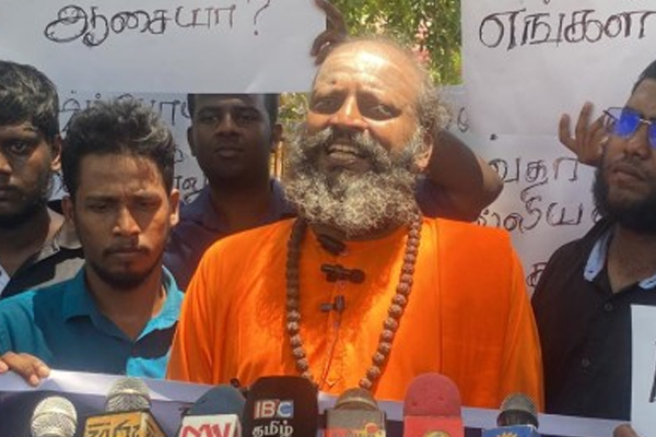 தமிழர் தொன்மையை அபகரித்து சிங்கள குடியேற்றம் அமைக்க விட மாட்டோம்; சுழிபுரம் போராட்டம்! | We Will Not Setteled Heritagesuzhipuram Protest